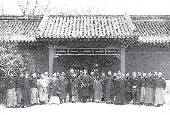 二一 “八宝箱”悬案 - 图4