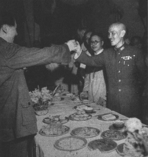 1945 接收之乱 - 图1