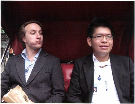 2007年5月，我和YouTube的另一个创始人查德·赫利（Chad Hurley）。 - 图21